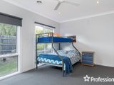 https://images.listonce.com.au/custom/160x/listings/1-nicholas-road-wandin-north-vic-3139/931/01524931_img_12.jpg?WIFesbGXS5E