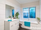 https://images.listonce.com.au/custom/160x/listings/1-nicholas-road-wandin-north-vic-3139/931/01524931_img_13.jpg?xUO12b9QcZs