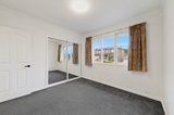 https://images.listonce.com.au/custom/160x/listings/1-nightingale-close-donvale-vic-3111/048/01914048_img_10.jpg?AE77oaU0Lro