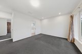 https://images.listonce.com.au/custom/160x/listings/1-nightingale-close-donvale-vic-3111/048/01914048_img_13.jpg?0itWQwcYB2E