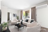 https://images.listonce.com.au/custom/160x/listings/1-oldstead-road-greensborough-vic-3088/083/01892083_img_01.jpg?lo37EMDTFbo