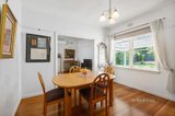 https://images.listonce.com.au/custom/160x/listings/1-oleanda-crescent-nunawading-vic-3131/822/01164822_img_05.jpg?m0VGvkznWjI