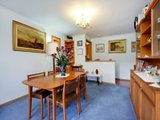 https://images.listonce.com.au/custom/160x/listings/1-oliver-street-yarra-glen-vic-3775/387/01525387_img_04.jpg?cM1p_CC7_7s