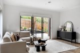 https://images.listonce.com.au/custom/160x/listings/1-orr-lane-montmorency-vic-3094/192/01765192_img_03.jpg?V-6BZshVxx0