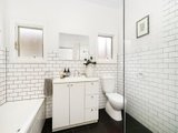 https://images.listonce.com.au/custom/160x/listings/1-packham-street-box-hill-north-vic-3129/176/01684176_img_09.jpg?wOLIGbvPF68