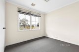 https://images.listonce.com.au/custom/160x/listings/1-paloma-court-hoppers-crossing-vic-3029/042/01609042_img_11.jpg?n-R3nnTO48w