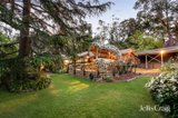 https://images.listonce.com.au/custom/160x/listings/1-parsons-road-eltham-vic-3095/237/01987237_img_02.jpg?8xLK-RtZYwk