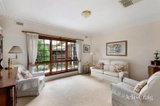 https://images.listonce.com.au/custom/160x/listings/1-parsons-road-eltham-vic-3095/237/01987237_img_04.jpg?TIqejJ4sZdE