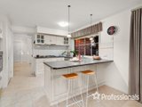 https://images.listonce.com.au/custom/160x/listings/1-pascoe-avenue-croydon-vic-3136/778/01525778_img_06.jpg?5ajPyuz47dw