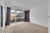 https://images.listonce.com.au/custom/160x/listings/1-pepperdine-way-highton-vic-3216/676/01698676_img_07.jpg?Kzl07qc120Q