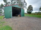 https://images.listonce.com.au/custom/160x/listings/1-peregrine-drive-kinglake-west-vic-3757/008/01367008_img_04.jpg?naBF3qrLlFc