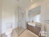 https://images.listonce.com.au/custom/160x/listings/1-pixel-circuit-coburg-north-vic-3058/309/01852309_img_05.jpg?AKIkc6aMSV4