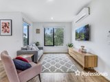 https://images.listonce.com.au/custom/160x/listings/1-portofino-close-mooroolbark-vic-3138/955/01525955_img_02.jpg?b08KQx1dhLQ