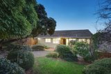 https://images.listonce.com.au/custom/160x/listings/1-prince-edward-avenue-mitcham-vic-3132/833/00936833_img_01.jpg?wkZepmcUPjA