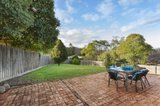 https://images.listonce.com.au/custom/160x/listings/1-prince-edward-avenue-mitcham-vic-3132/833/00936833_img_09.jpg?RNmL5xKzoZk