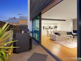 https://images.listonce.com.au/custom/160x/listings/1-princes-place-port-melbourne-vic-3207/151/01087151_img_10.jpg?16efrC8XTSo