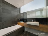 https://images.listonce.com.au/custom/160x/listings/1-princes-place-port-melbourne-vic-3207/924/01087924_img_09.jpg?mZlLt7uTBeo