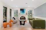 https://images.listonce.com.au/custom/160x/listings/1-raymond-elliot-court-park-orchards-vic-3114/638/01594638_img_03.jpg?3n5qxTkuFHI