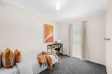 https://images.listonce.com.au/custom/160x/listings/1-rhonda-court-bayswater-vic-3153/874/01704874_img_08.jpg?1jglRA318v8
