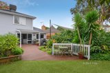 https://images.listonce.com.au/custom/160x/listings/1-richmond-street-blackburn-south-vic-3130/462/01036462_img_16.jpg?hW3cSnD2K8I