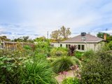 https://images.listonce.com.au/custom/160x/listings/1-roalies-place-campbells-creek-vic-3451/115/00976115_img_11.jpg?U2i8BCrv9D8