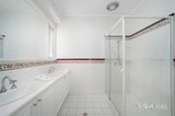 https://images.listonce.com.au/custom/160x/listings/1-ronald-street-mitcham-vic-3132/119/01950119_img_09.jpg?y0REmbg1fXc