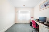 https://images.listonce.com.au/custom/160x/listings/1-ronald-street-mitcham-vic-3132/119/01950119_img_12.jpg?LBIVGSt6_pA