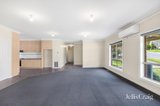 https://images.listonce.com.au/custom/160x/listings/1-rosewood-court-mount-helen-vic-3350/284/01951284_img_01.jpg?Z9hK8L2yeYU