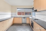 https://images.listonce.com.au/custom/160x/listings/1-rosewood-court-mount-helen-vic-3350/284/01951284_img_07.jpg?BdLXBhlC0JU