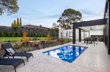 https://images.listonce.com.au/custom/160x/listings/1-rouseglen-court-ringwood-north-vic-3134/481/01947481_img_22.jpg?mZ8lHnJvl8o