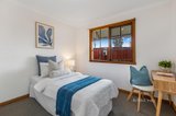 https://images.listonce.com.au/custom/160x/listings/1-rowe-street-castlemaine-vic-3450/913/01268913_img_07.jpg?HQUl1rUEt7w