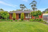 https://images.listonce.com.au/custom/160x/listings/1-russell-avenue-woodend-vic-3442/419/01579419_img_05.jpg?RPe0l1aQvew