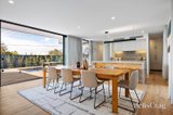 https://images.listonce.com.au/custom/160x/listings/1-russell-crescent-sorrento-vic-3943/957/01781957_img_04.jpg?_icHrs9wU1M