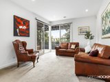 https://images.listonce.com.au/custom/160x/listings/1-salt-water-drive-williamstown-vic-3016/977/01203977_img_09.jpg?vcuqxtMWvMQ