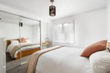 https://images.listonce.com.au/custom/160x/listings/1-sassella-street-bentleigh-east-vic-3165/220/01954220_img_07.jpg?h6UC8X460N4