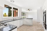 https://images.listonce.com.au/custom/160x/listings/1-sean-close-wheelers-hill-vic-3150/298/01911298_img_03.jpg?CTHXcS5BFoQ