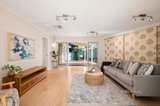 https://images.listonce.com.au/custom/160x/listings/1-selina-avenue-mooroolbark-vic-3138/738/01626738_img_09.jpg?sJP4HGWNajU