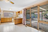 https://images.listonce.com.au/custom/160x/listings/1-selsdon-court-greensborough-vic-3088/274/01360274_img_02.jpg?47UcC8uonoA