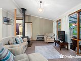 https://images.listonce.com.au/custom/160x/listings/1-seth-place-mount-evelyn-vic-3796/483/01526483_img_03.jpg?uRiIo3ySyJA