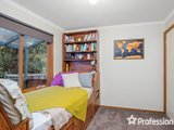 https://images.listonce.com.au/custom/160x/listings/1-seth-place-mount-evelyn-vic-3796/483/01526483_img_07.jpg?DyHyvISnjoA