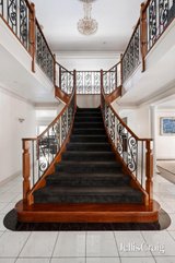 https://images.listonce.com.au/custom/160x/listings/1-sheoak-place-plenty-vic-3090/068/01938068_img_06.jpg?aNiBYJGyaag