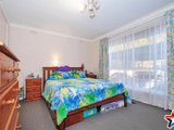 https://images.listonce.com.au/custom/160x/listings/1-shield-court-kilsyth-vic-3137/372/01526372_img_07.jpg?CXsZK9UNJ7I