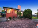 https://images.listonce.com.au/custom/160x/listings/1-shield-court-kilsyth-vic-3137/372/01526372_img_12.jpg?uOrTLafrPPw