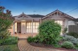 https://images.listonce.com.au/custom/160x/listings/1-st-albans-street-mount-waverley-vic-3149/437/01581437_img_01.jpg?XjZDLgY_hMY