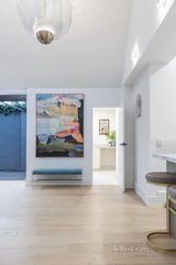 https://images.listonce.com.au/custom/160x/listings/1-station-street-kew-east-vic-3102/439/01700439_img_07.jpg?z8Dx_a4oBvI