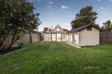https://images.listonce.com.au/custom/160x/listings/1-station-street-kew-east-vic-3102/439/01700439_img_14.jpg?BNv0heqRndI