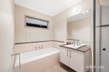 https://images.listonce.com.au/custom/160x/listings/1-steel-street-healesville-vic-3777/208/01747208_img_15.jpg?T0oG5mRabLI