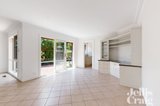 https://images.listonce.com.au/custom/160x/listings/1-strathwyn-place-kew-east-vic-3102/203/01635203_img_06.jpg?-nry8ssA_90