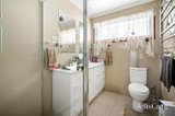 https://images.listonce.com.au/custom/160x/listings/1-tamboon-drive-greensborough-vic-3088/276/01923276_img_10.jpg?6FmgJ3Y6UPQ