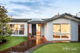 https://images.listonce.com.au/custom/160x/listings/1-tettenhall-ridge-belmont-vic-3216/557/01949557_img_01.jpg?UTpEUrPD4xo